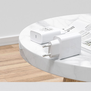 PD Fast 20W บล็อกอะแดปเตอร์ไฟ USB เครื่องชาร์จติดผนังปลั๊กชาร์จพกพาแบบพกพาพับได้พร้อมสายชาร์จ USB C ถึง C - Product Image 3