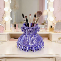 Boîte de rangement de bureau légère en plastique imprimée en 3D, motif robe de princesse Lolita, mignonne, porte-stylo, décoration de maquillage, figurine