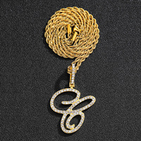 Élégant Hip-Hop Fleur Corps Herbe Corps Lettre Pendentif Personnalité Melon Graine Boucle Cubaine Chaîne Collier Bijoux Lettre Pendentif