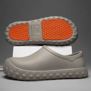 <span class=keywords><strong>Scarpe</strong></span> da Lavoro <span class=keywords><strong>Antinfortunistiche</strong></span> da Uomo per Cucina, Tomaia in EVA, Suola in Gomma Antiscivolo, Resistenti all'Olio e Impermeabili, per Chef, <span class=keywords><strong>Ristorazione</strong></span> e Uso Industriale - Product Image 3