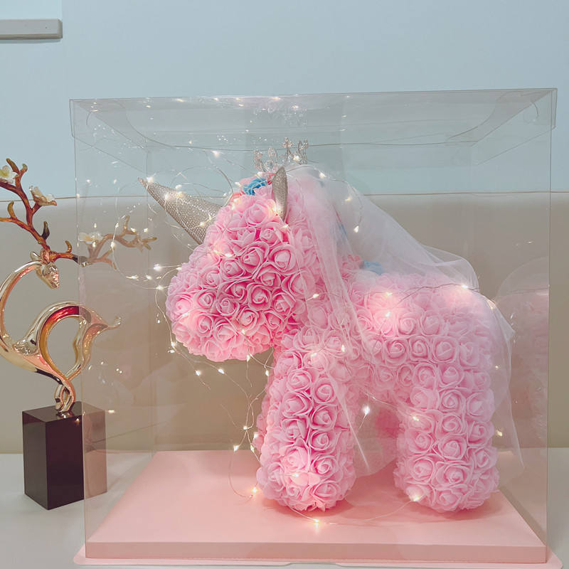 ผ้าคลุมหน้ามงกุฎขนาดใหญ่สีชมพูอ่อน