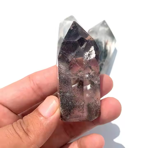 Vente en gros de points de <span class=keywords><strong>quartz</strong></span> <span class=keywords><strong>naturel</strong></span> pour jardin Tours de <span class=keywords><strong>quartz</strong></span> <span class=keywords><strong>fantôme</strong></span> de haute qualité Tours d'énergie en cristal de guérison pour la décoration intérieure - Product Image 6