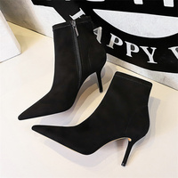 Chaussures à talons hauts pour femmes, bottines à talon aiguille, bottes à fermeture éclair pointues pour femmes
