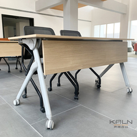 Table pivotante pliable pour ordinateur portable avec structure métallique moderne et roulettes, idéale pour les réunions, la formation, les salles de conférence, les restaurants, les cantines, durable