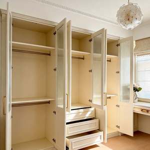 BALOM Customized Elegant Modern Walk in Closet <b>Wardrobe</b> <b>White</b> <b>Wooden</b> Bedroom Furniture Custom Storage Glass Hinge Door Design - Product Image 1