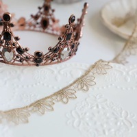 Garniture en dentelle brodée dorée de haute qualité Accessoires vestimentaires Encajes dentelle de ruban de coton doré
