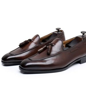 รองเท้าผู้ชายแบบสวมใส่สบาย ระบายอากาศได้ดี พื้นยางกันลื่น หัวเหลี่ยม/หัวแหลม  ผูกเชือก เหมาะสำหรับใส่ทำงานหรือลำลอง  คอลเลคชั่นใหม่ ฤดูใบไม้ผลิ/ฤดูร้อน - Product Image 5