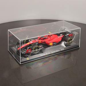 Modèle de voiture miniature de haute qualité 1:24 2023 SF1 16 Charles Leclerc <span class=keywords><strong>55</strong></span> Carlos Sainz, modèle de voiture en alliage de simulation avec casque - Product Image 1