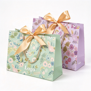 Borsa Regalo di Lusso in Cartone Riciclabile con Logo Personalizzato Stampato, Shopper per Confezioni di Accessori Moda, Trucchi, Candele e Artigianato - Product Image 3