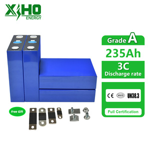 Batterie prismatique XIHO Durable EV 3.2V LF235L 235ah Lifepo4 pour systèmes d'alimentation de secours solaires domestiques - Product Image 1