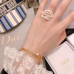 Pulsera de la Serie D con Circonitas Microincrustadas y Colgante de Perla, Estilo Lujoso y de Alta Gama - Product Image 2