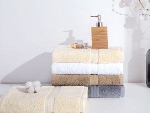 Ensemble de serviettes de qualité supérieure en coton 100% ring-spun 600 GSM, couleur unie, écologiques, séchage rapide, très absorbantes, ultra douces pour un usage quotidien - Product Image 2