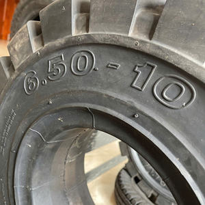 Neumáticos Sólidos para Montacargas KUMA KF 503 Estándar, Exportación Directa de Vietnam, Precios de Fábrica, Negros, 20 pies, Garantía de 12 Meses - Product Image 4