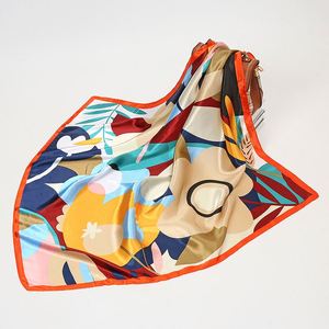 Pañuelo de Seda Cuadrado de Poliéster Satinado con Estampado Floral Digital Personalizado de 90 cm para Mujer - Product Image 2