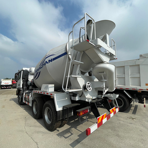 Nieuwe Shacman X3000 6x4 betonmixertruck met 10 wielen, dieselmotor en mengtank te koop - Product Image 4