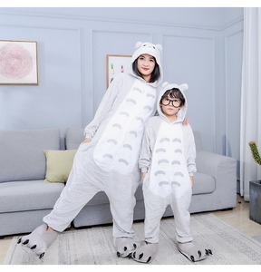 Nouveauté Cmax : Pyjamas Kigurumi personnalisés pour adultes, combinaisons à capuche en polaire, dessins animés, vente en gros - Product Image 5