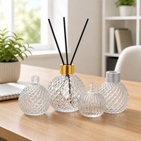 Bouteille diffuseur en verre gaufré rechargeable pour usage domestique avec bouchon à vis 30ml/50ml/100ml – Qualité Fiable