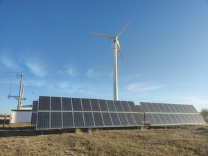 เครื่องกำเนิดไฟฟ้าพลังงานลมสำหรับใช้ในบ้าน 5KW พร้อมใบพัดไฟเบอร์กลาสเสริมแรง 220V 240V 380V AC ราคาโรงงาน 20KW 10KW - Product Image 4