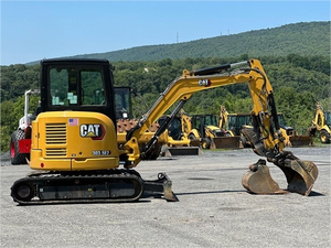 Mini-excavatrice d'occasion CAT 303CR, excavatrice sur chenilles hydraulique Caterpillar 303, 3 tonnes, machine d'origine japonaise à vendre - Product Image 3