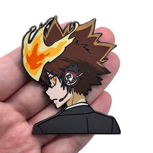 Broches de Aleación Metálica de Katekyou Hitman Reborn, Figuras de Anime, Decoración para Bolsas y Ropa, Regalo, Venta al Por Mayor - Product Image 1