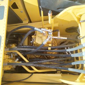 Excavatrice d'occasion Komatsu PC220-8, matériel de terrassement, puissance élevée, 22 tonnes, excavatrices d'occasion en stock à vendre - Product Image 5