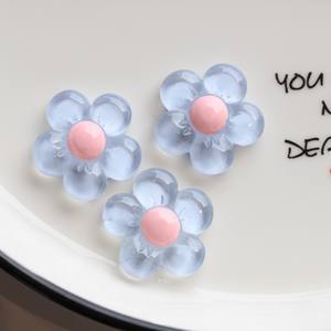 Cabujones planos de resina de la serie Clear Flower para horquillas, fundas de teléfono, scrapbooking, joyería DIY, manualidades y accesorios de decoración - Product Image 5