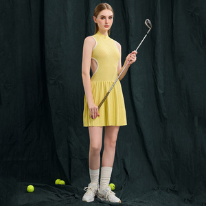Neu eingetroffen: Damen-Tennis- und Golfkleid mit Lochmuster, offener Rücken, leicht, atmungsaktiv, feuchtigkeitsableitend, plissierter Vorderseite und Taillenbund - Product Image 2