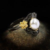 Bijoux exquis KYRA01141, anneaux géométriques en laiton plaqué noir, incrustés de perles pour femmes