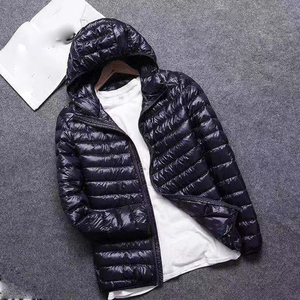Giacca Puffer Leggera Invernale con Cappuccio e Zip, Vestibilità Slim, Personalizzabile con Logo, Taglie Forti, Comoda e Semplice - Hot Sale - Product Image 3