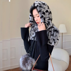Poncho en fourrure de lapin Rex véritable pour femmes, capuche châle tissée en tricot avec capes élastiques, étoles et pompons de <span class=keywords><strong>renard</strong></span> pour l'hiver - Product Image 3
