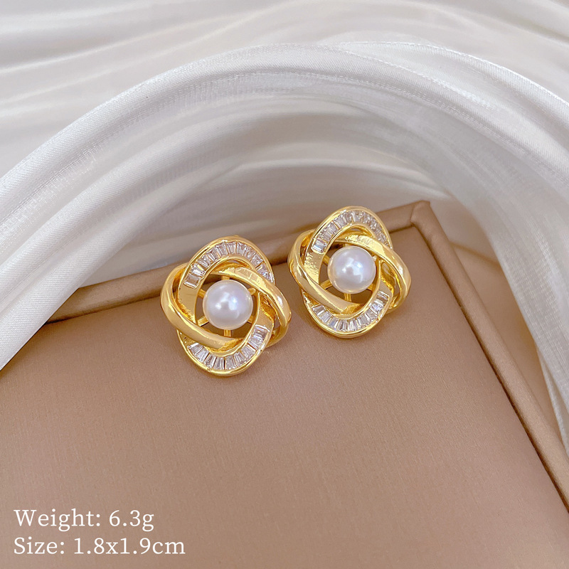 Earring