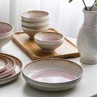 Service de vaisselle en céramique rose à glaçure réactive, style rétro côtelé, en porcelaine, pour hôtels, restaurants et mariages - Vente en gros