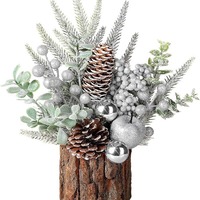 Rangkaian Bunga Natal Buatan dengan Pot Kayu, Buah Pinus Bersalju, dan Buah Berry, Hiasan Meja Natal untuk Dekorasi Rumah