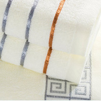Serviette de bain extra large luxueuse 100% coton super douce avec logo imprimé pour spa ou hôtel, coffret cadeau de luxe inclus