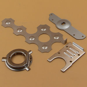 Pièce d'estampage en alliage d'aluminium économique personnalisé pour les appareils et accessoires automobiles pour le service des machines - Product Image 2