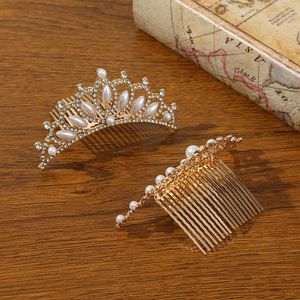 BELLE WORLD Mini <span class=keywords><strong>couronne</strong></span> <span class=keywords><strong>de</strong></span> cristal <span class=keywords><strong>avec</strong></span> peigne à cheveux, accessoires <span class=keywords><strong>de</strong></span> cheveux brillants pour filles <span class=keywords><strong>de</strong></span> 2 à 9 ans - Product Image 3