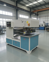 Machine de soudage haute fréquence pneumatique pour bâches