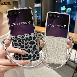 <span class=keywords><strong>เคส</strong></span>โทรศัพท์ลายเสือดาวแฟชั่น IDEAL Factory พร้อมสายคล้องมือและกันกระแทก สำหรับ Samsung Galaxy Z Flip5 6 7 Zflip7FE - Product Image 2