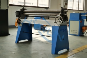 Máy uốn 3 con lăn cho ống tròn làm Thiết kế thủ công với thành phần động cơ thiết yếu - Product Image 6