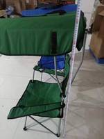 Chaise de camping pliable moderne en acier au carbone avec dossier et poches latérales de rangement en tissu Oxford pour l'extérieur – Vente en gros