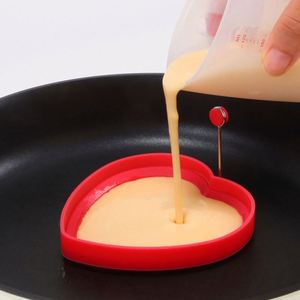 Silicone Fried Egg Pancake Ring Omelette Fried Egg Round Shaper Eggs Mold for Cooking Breakfast Pan Oven Kitchen - Product Image 3