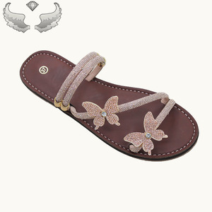 Nouvelles sandales et pantoufles d'été pour femmes, design décontracté, durables, respirantes, ornées de cristaux, légères, vente en gros - Product Image 4