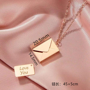 Songfu personnalisé gravé en acier inoxydable médaillon pendentif collier personnalisé <span class=keywords><strong>lettre</strong></span> d'amour enveloppe colliers pour cadeau - Product Image 6