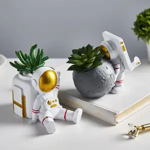 Vas Bunga Astronot Resin, Dekorasi Rumah Vas Bunga Modern, Vas Meja Belajar, Tanaman Pot Kecil Multi-guna