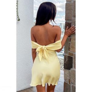 Vestido Mini Amarillo Primavera sin Mangas con Espalda Descubierta y Lazo de Satén, Estilo Hombros Descubiertos, ¡Gran Venta! - Product Image 3