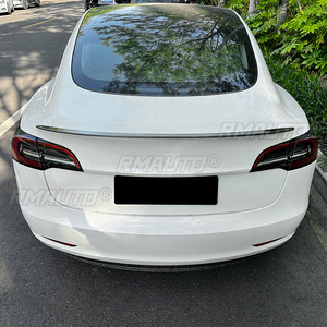 สปอยเลอร์หลังสำหรับรถยนต์เทสล่า รุ่น 3 ปี 2017-2022 สีดำเงา/ลายคาร์บอน ปีกหลังรถยนต์ สปอยเลอร์ฝากระโปรงท้าย  ลิ้นกันชนหลัง - Product Image 6