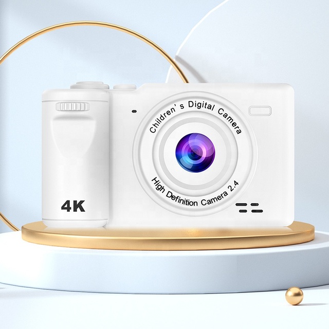 Q9 Cheap Digital Camera for Photography Kid Camera Zoom 2.4" Screen Compact Video Profesional Digital Camera Children Gift