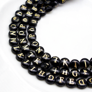 Contas Redondas Ocas de Madrepérola Natural 8mm com Letras, Pingente de Alfabeto DIY para Artesanato de Joias, Pulseiras e Brincos - Product Image 6