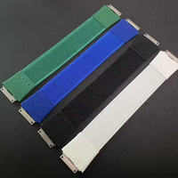 Bracelet de montre élastique bleu personnalisé de qualité supérieure avec maillons en alliage de titane compatible avec la montre 6701