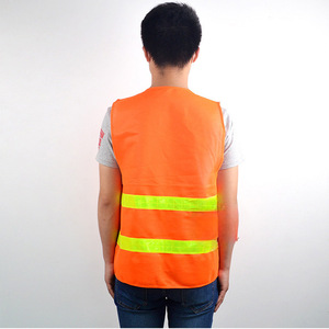 Gilet de sécurité innovant en polyester à double bande réfléchissante, haute visibilité, pour travaux de construction et utilisation routière - Product Image 2